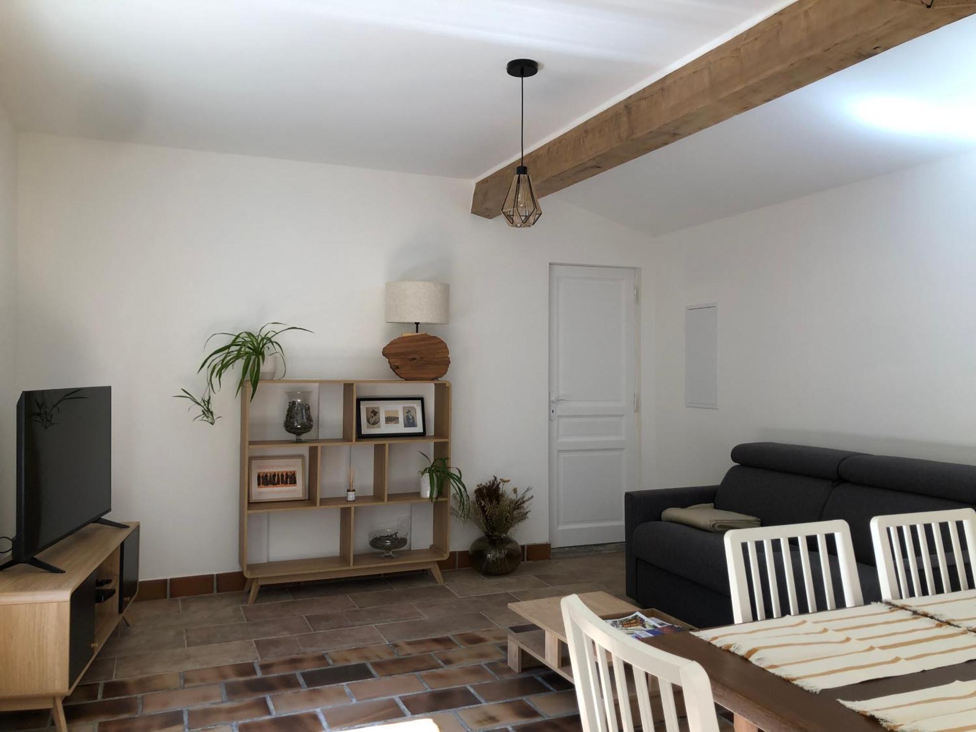 Gite En Provence Dans Grand Jardin Avec Piscine Partagee Cornillon-Confoux Buitenkant foto